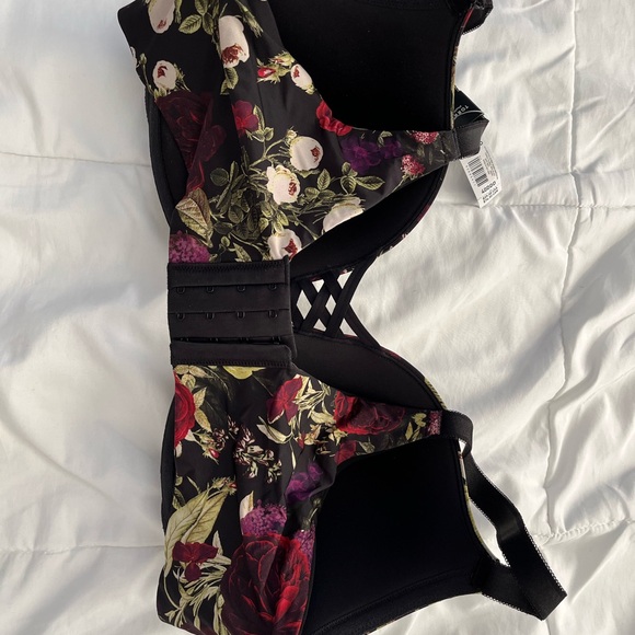 NWT Plunge Bra 40DDD - Picture 6 of 6